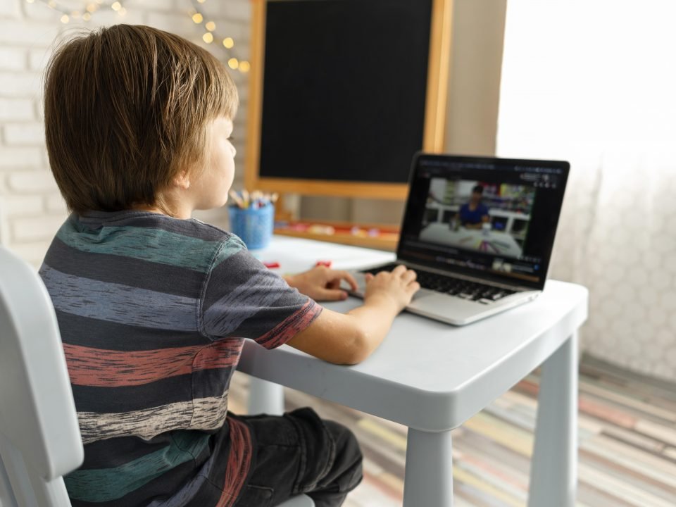 How to engage interactive teaching methods in education successfully